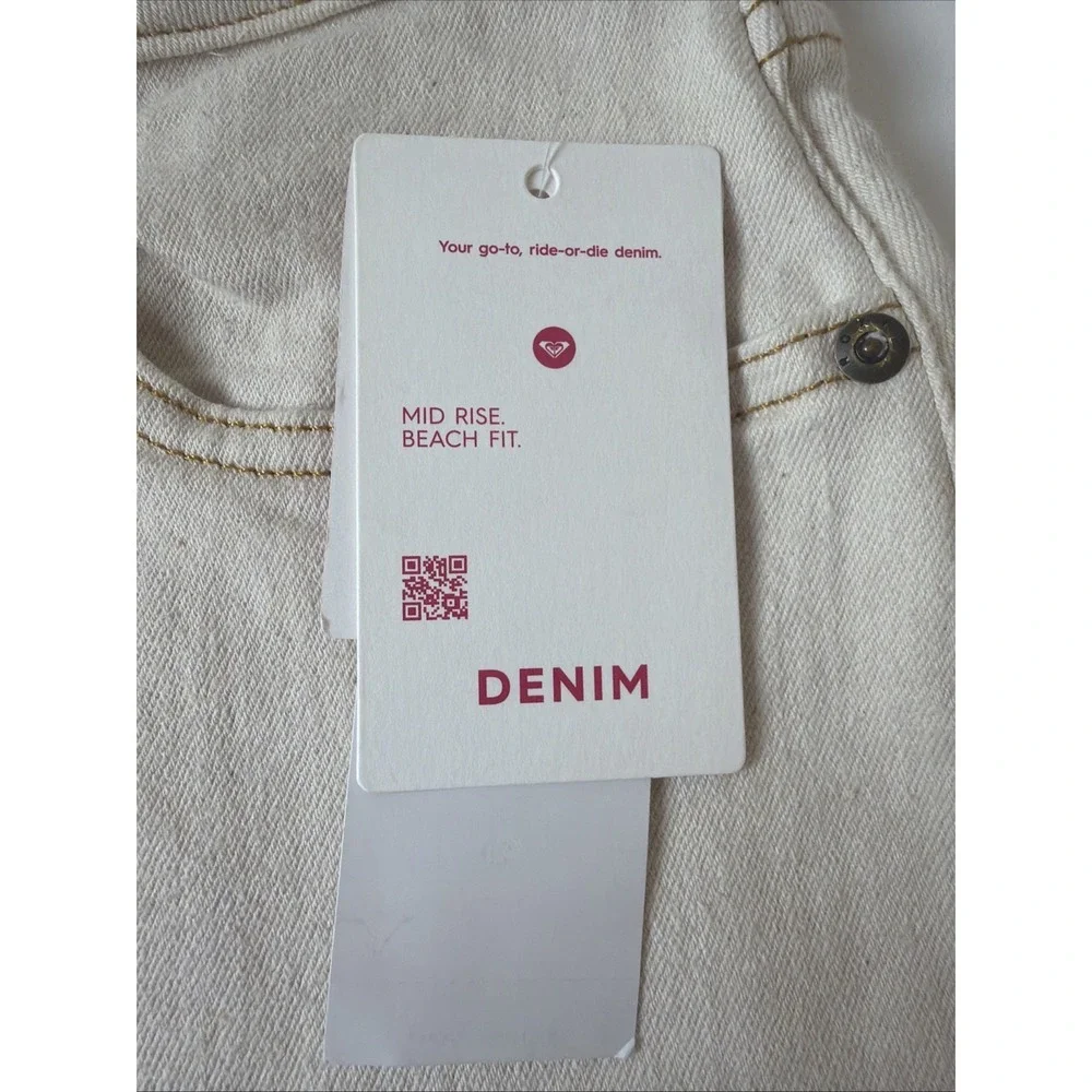 Roxy Authentic Mid Rise Denim Beach Fit Shorts Off White Beige Size‎ 29 NWT